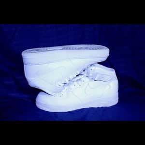 High top Nike Air Force 1’s